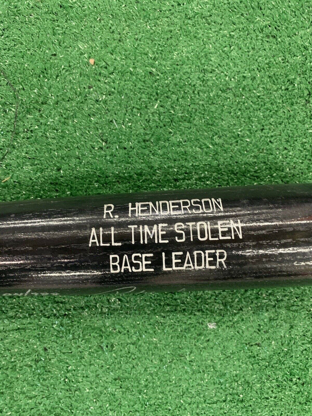 Rickey Henderson Oakland Athletics Signed Rawlings Bat All Time Steals 104/938