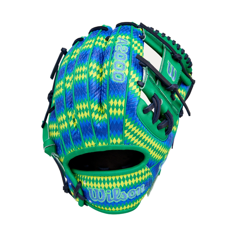 Wilson A2000 Dill Pickle 11.5" Infield Glove